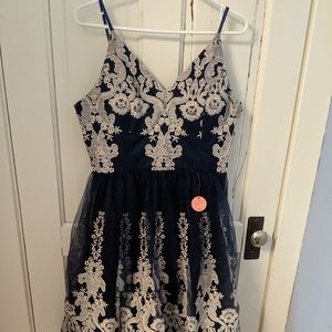 Chi Chi Paloma Dress - ASOS - Size UK 14